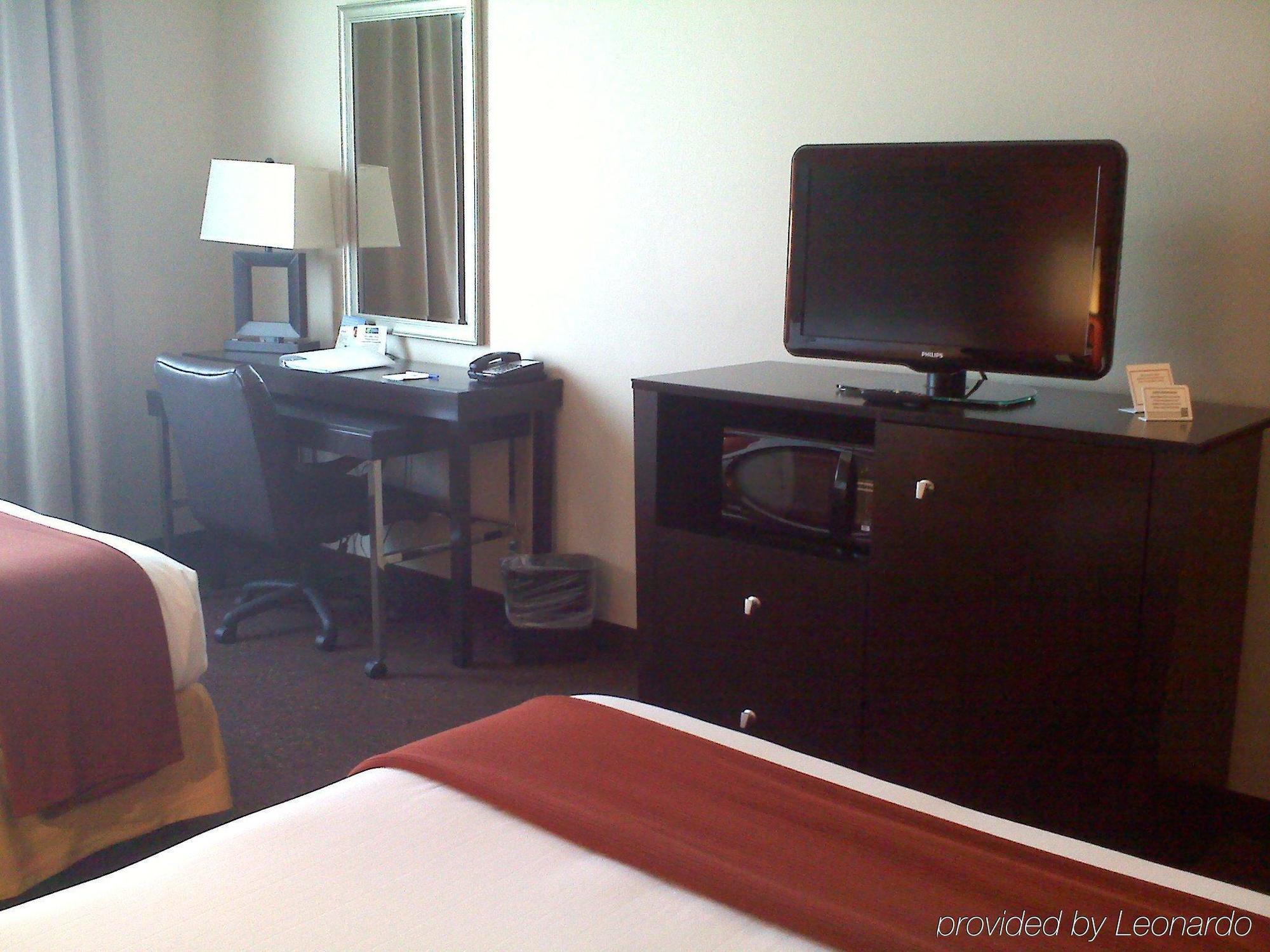 Holiday Inn Express Harvey-Marrero By Ihg Номер фото