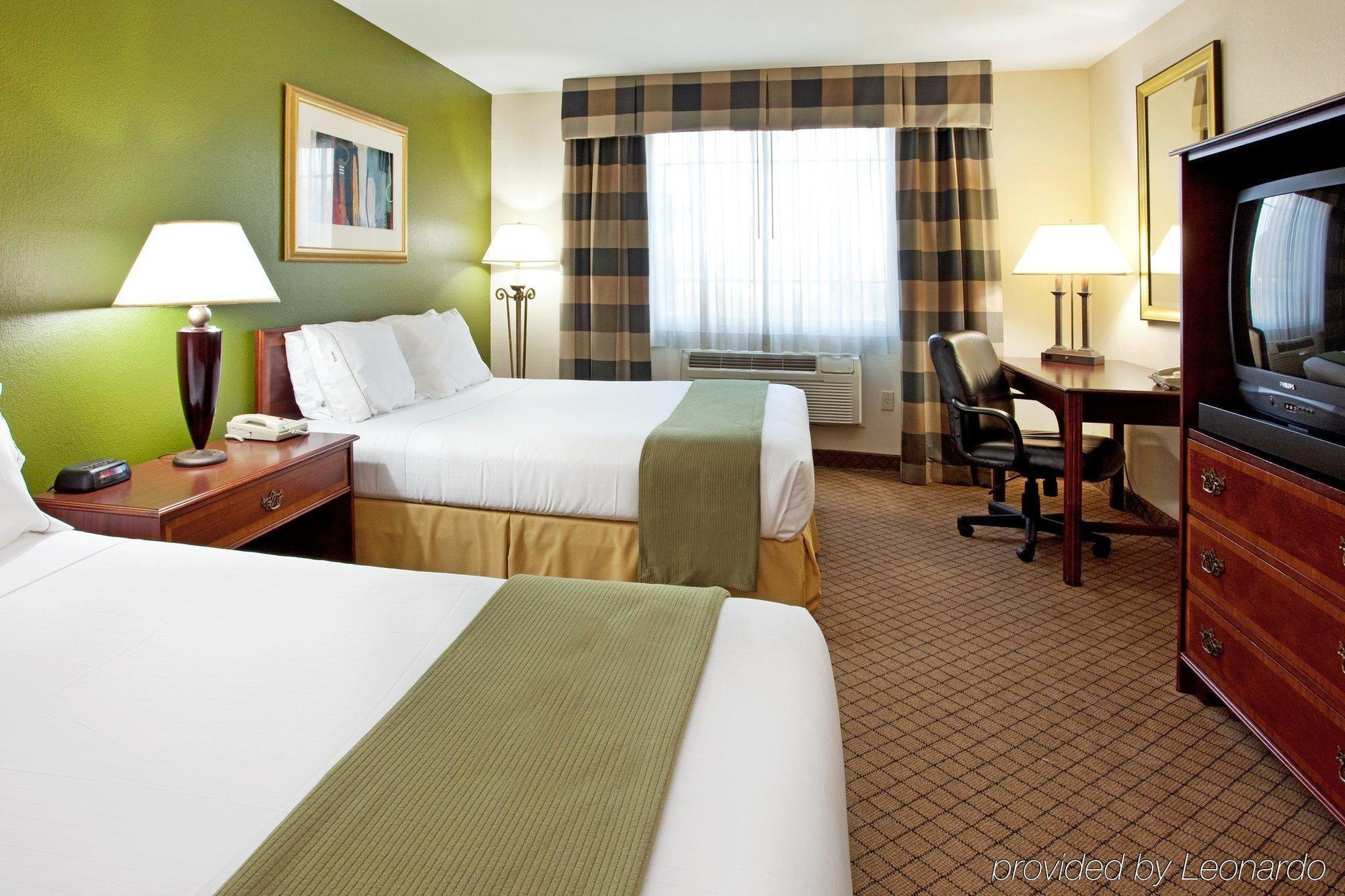 Holiday Inn Express Harvey-Marrero By Ihg Номер фото